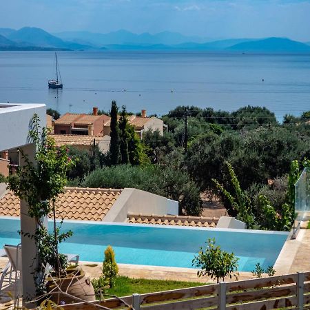 La Riviera Barbati Seaside Apartments & Villas Екстер'єр фото