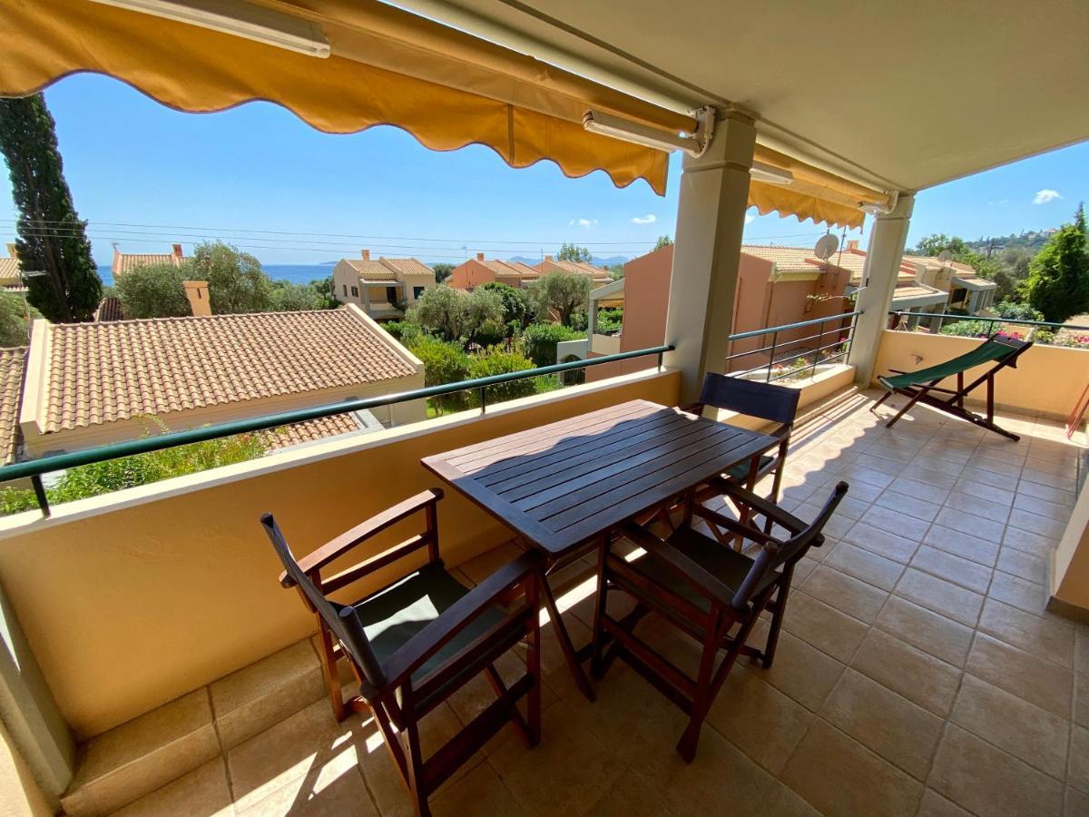 La Riviera Barbati Seaside Apartments & Villas Екстер'єр фото
