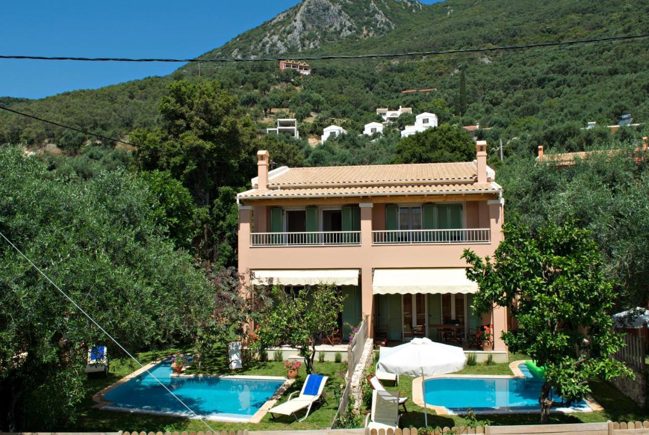 La Riviera Barbati Seaside Apartments & Villas Екстер'єр фото