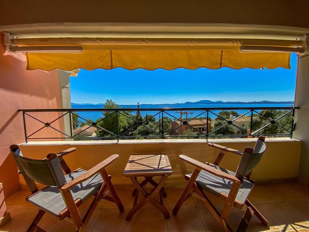 La Riviera Barbati Seaside Apartments & Villas Екстер'єр фото