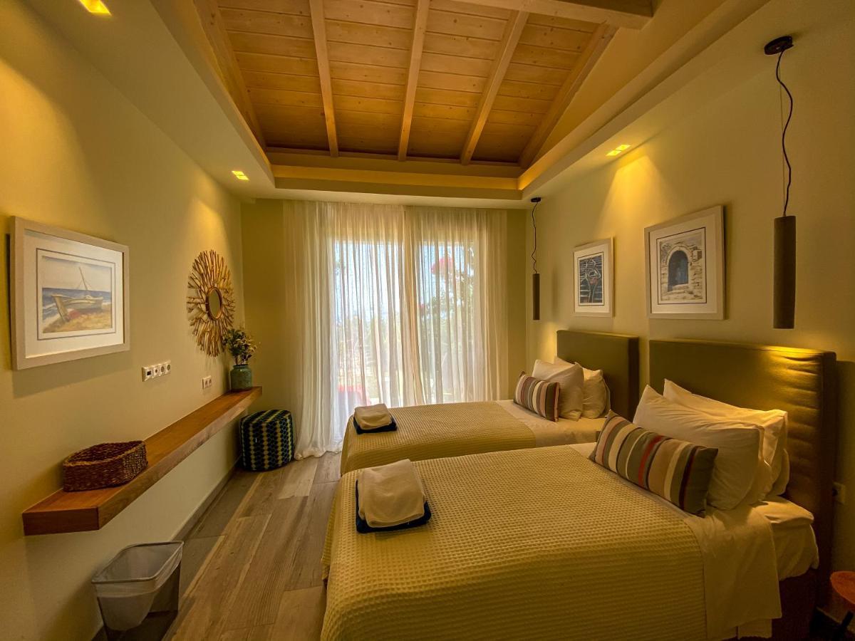 La Riviera Barbati Seaside Apartments & Villas Екстер'єр фото
