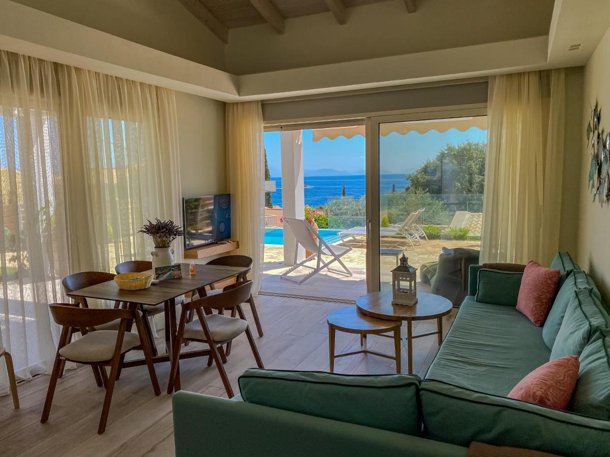 La Riviera Barbati Seaside Apartments & Villas Екстер'єр фото